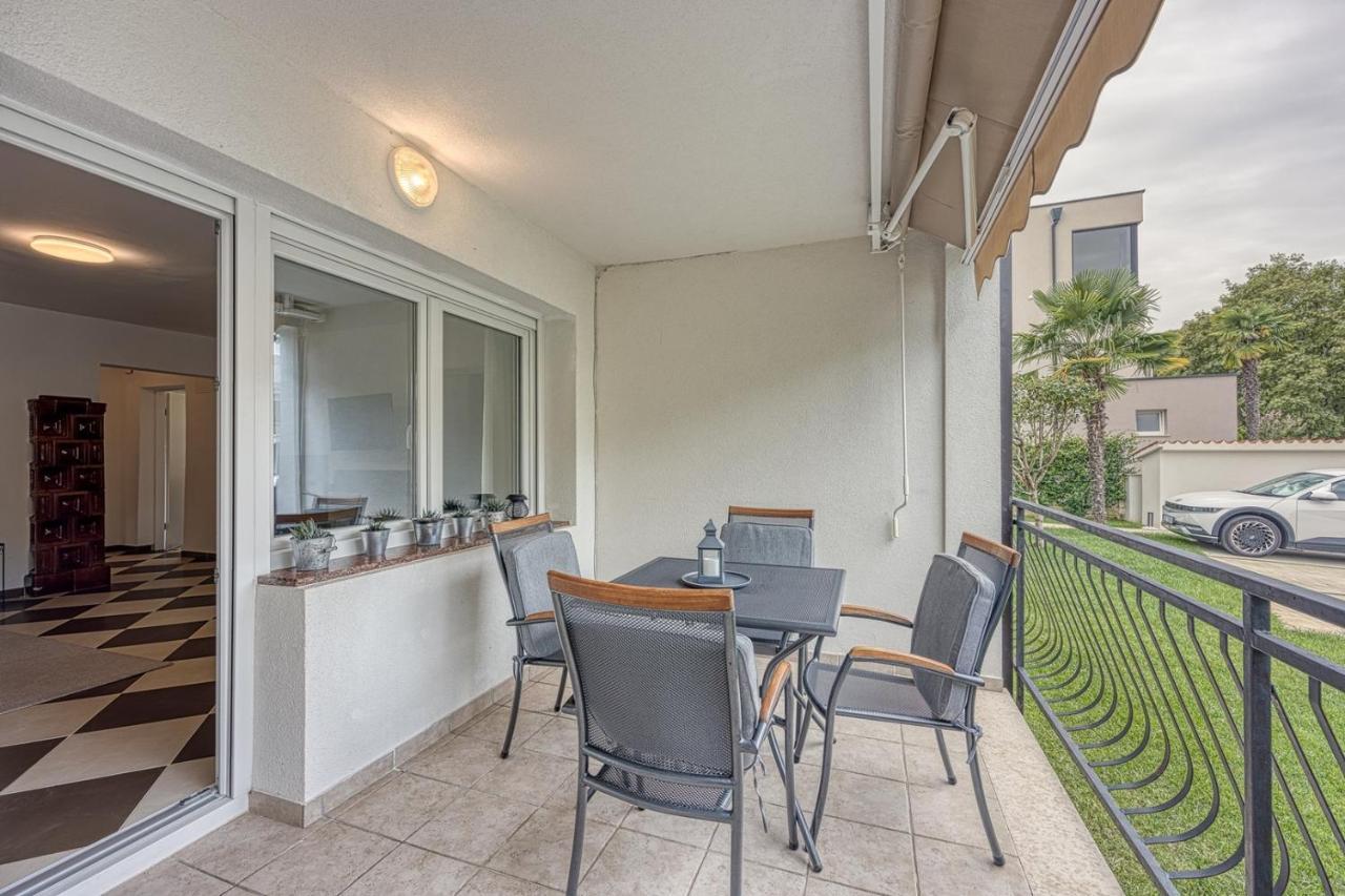 Apartments Claudio Пореч Экстерьер фото