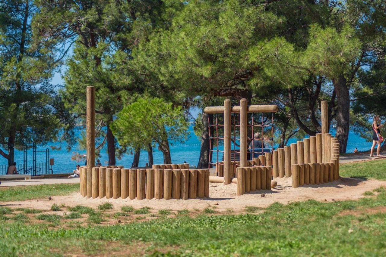 Apartments Claudio Пореч Экстерьер фото