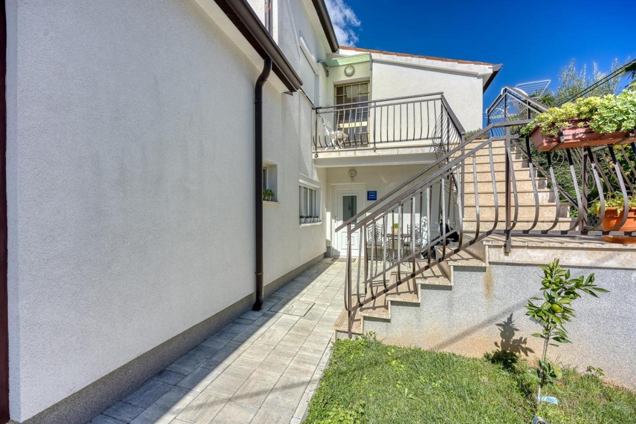 Apartments Claudio Пореч Экстерьер фото
